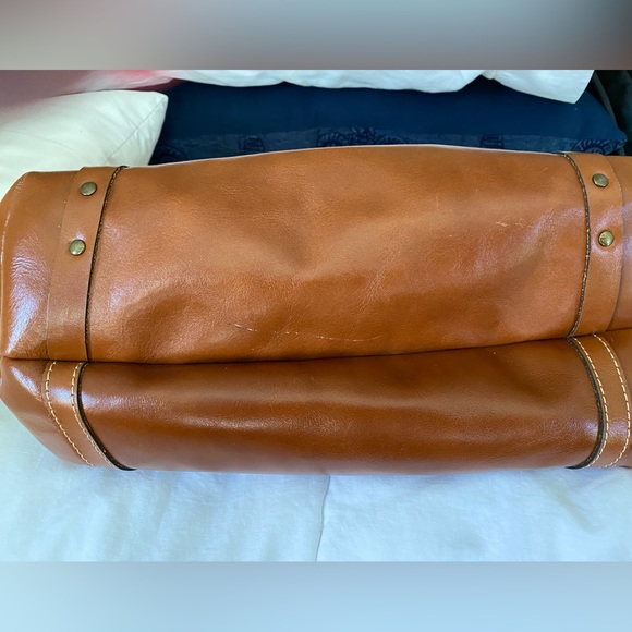 Patricia Nash Large Leather Tote - Picture 5 of 9